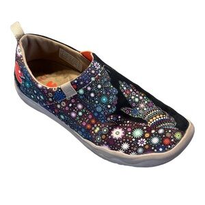 UIN Slip On Canvas Loafers Art Sneakers“Pray For Goodness” Size 6